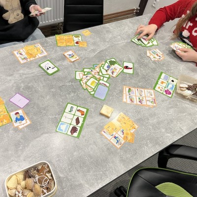 Vánoční hodina s českým cukrovím a anglickou zábavou