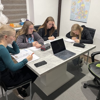 Úterní lekce starších :)