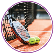 Wimbledon a jahody se šlehačkou